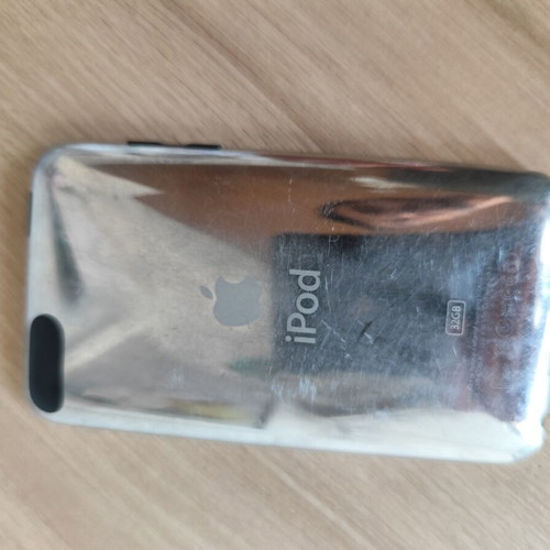 Apple iPod touch 4th Generation 32GB used