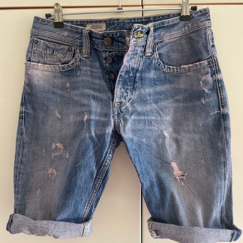 Pepe Jeans boyfriend denim bermuda shorts in distress style, stonewashed, pink shades