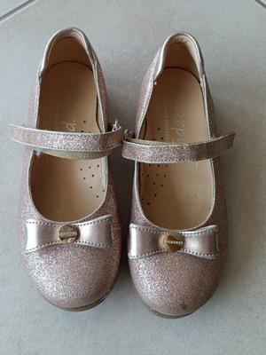 Scarpy ballerinas size 28 like new, gold
