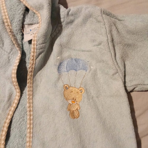 Borea children's bathrobe 3-4 years like new