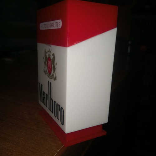 Marlboro toothpick holder new, original and hygienic