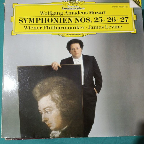 Mozart Symphonies Nos. 25, 26, 27 vinyl like new, classical