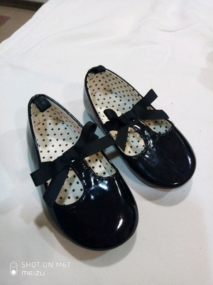 HM children's patent leather ballerina shoe black size 22