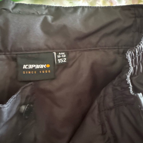 Helly Hansen Ski Set Jacket and Pants Like New Size 164/14