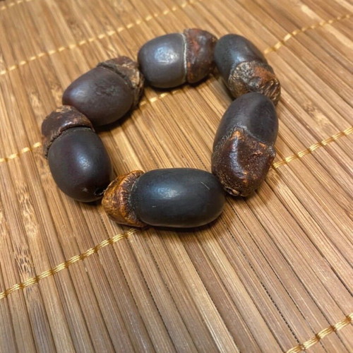 Bracelet made of oak nuts new, brown