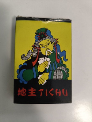 Tichu card game like new