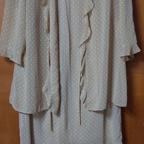 Skirt and short-sleeve jacket set polka dot beige white like new, size 50