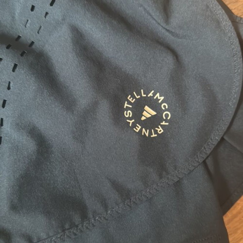 Stella McCartney L black gym shorts like new, authentic