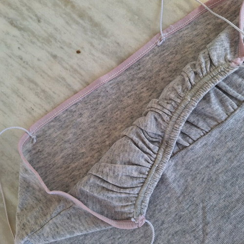 Short gray mako blouse used, size S-M
