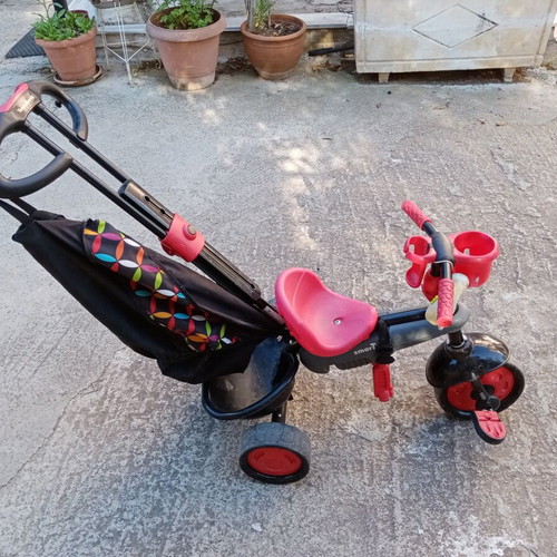 SmarTrike tricycle bike used, red with parent handle