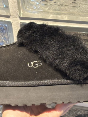 Ugg slippers new black with fur size 39 EU
