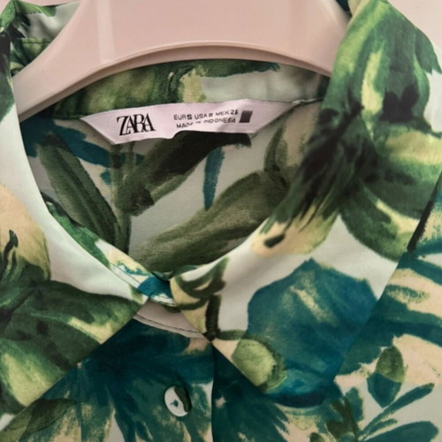 Zara printed shirt like new, long oversized, green