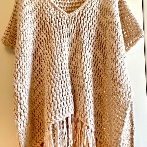 Top Shop knitted poncho unused, pink salmon
