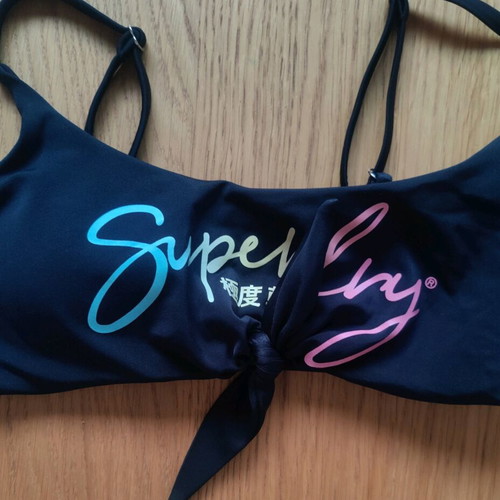 Superdry bikini top size 40 like new, black