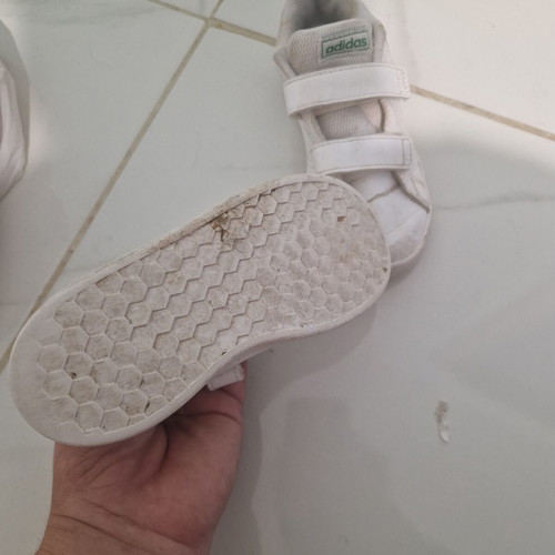 Adidas kids' sneakers size 26, white and green