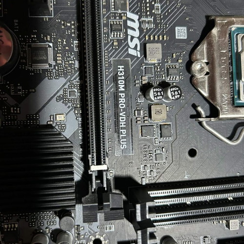 Intel Core i3-9100F and MSI H310M PRO-VDH PLUS motherboard set with stock cooler