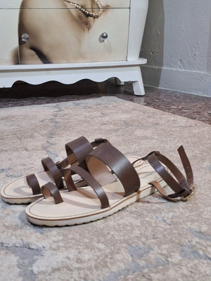 Migato sandals brown size 38 like new