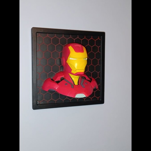 Iron Man wall frame printed in 3D and hand-painted like new