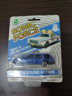 Summer Sonic Force Light & Sound Action Police Car model S8917 new