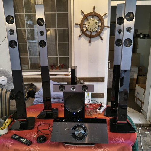 LG HX976TZW 5.1 Home Cinema 3D Blu-Ray system, wireless rear speakers & subwoofer