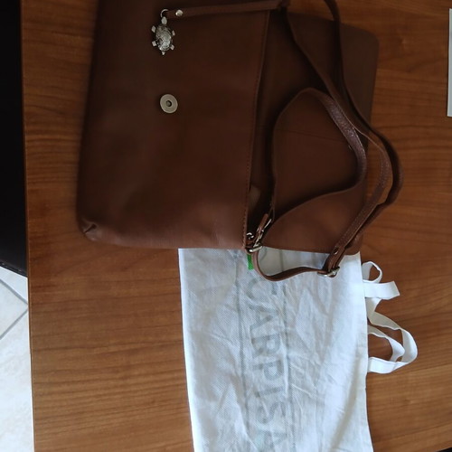 Carpisa leather shoulder bag new, brown