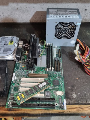 Pc used, old and fully functional