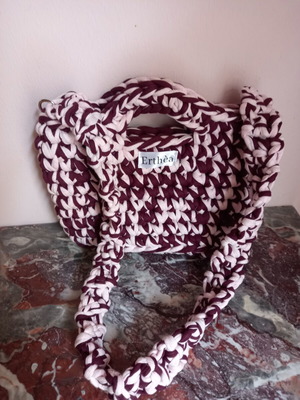 Erthéa Handmade Knitted Bag Burgundy White New