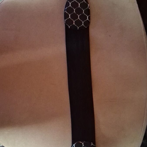 Wide belt 83cm like new, black with silver elastic