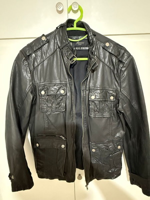 Rococo leather jacket medium black like new