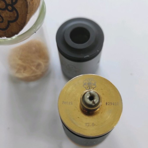Dotmod Petri V2 RDA black new with extra silver tank