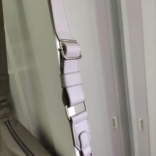 Carpisa crossbody bag new, light gray