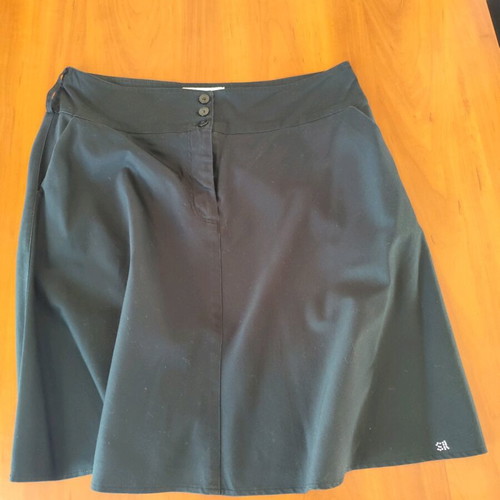 Black A-line skirt used, size L
