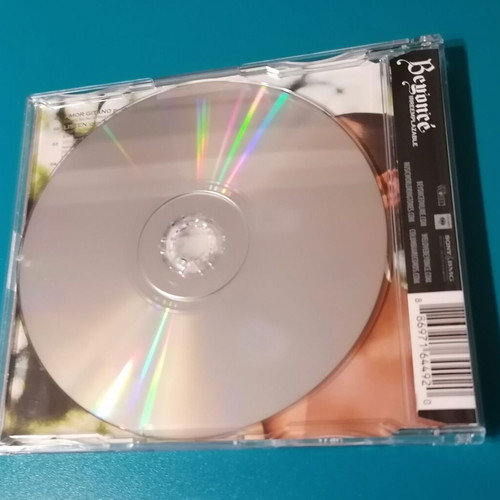Beyoncé Irreemplazable CD like new, hip-hop