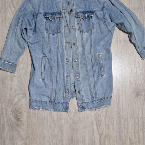 Pull & Bear women's oversized blue denim jacket used, long
