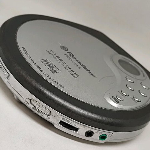 Roadstar PCD-8055 Vintage Portable CD Player Like New