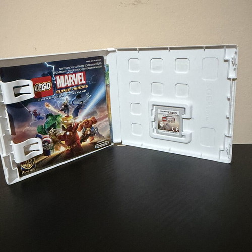 Lego Marvel Superheroes Nintendo 3DS game used, good condition