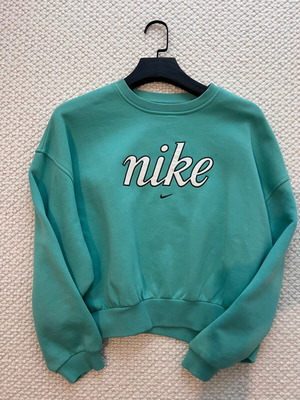 Nike sweatshirt XL turquoise new kids' size