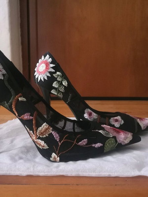 Zara heels new, multicolored, size 41