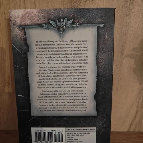 Warhammer Underworlds The Mirrored City book like new, softcover
