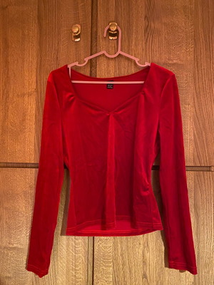 Velvet long-sleeve red blouse Shein used size M