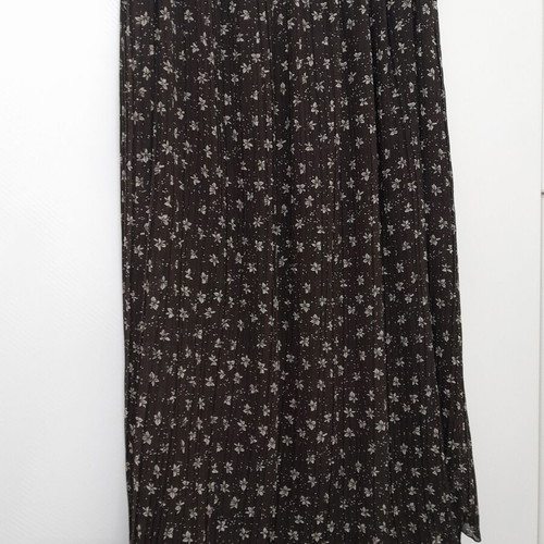 Cappuccini pleated maxi skirt with floral pattern size XL/XXL like new