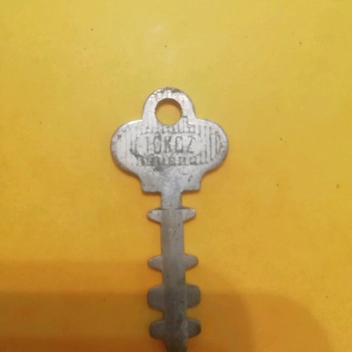 Collectible key old like new