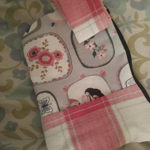 Handmade toiletry bag like new, colorful fabric