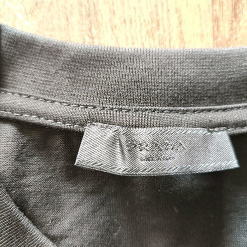 T-shirt Prada Milano Italy σαν καινούργιο, μαύρο, XXL