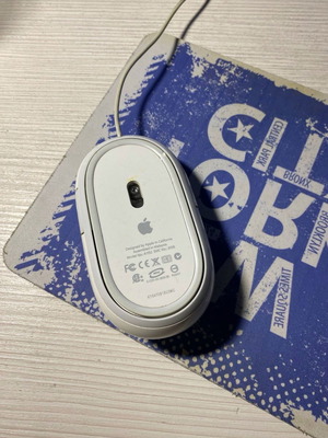 Apple USB mouse used, wired