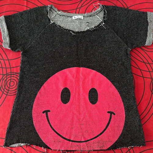 No Stress blouse with smiley, like new, unisex M-L