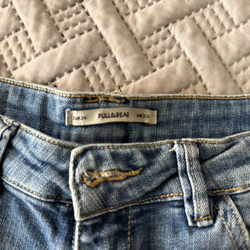 Pull & Bear women's shorts size 34 new, blue
