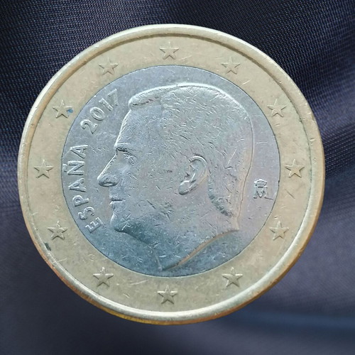 1 Euro Coin Spain 2017 used with King Felipe VI