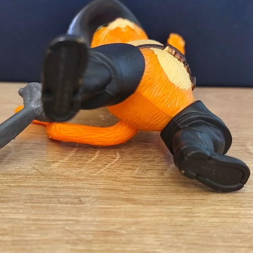 2011 Puss in Boots McDonald's figure