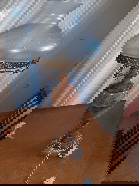 Φωτιστικό από όνυχα